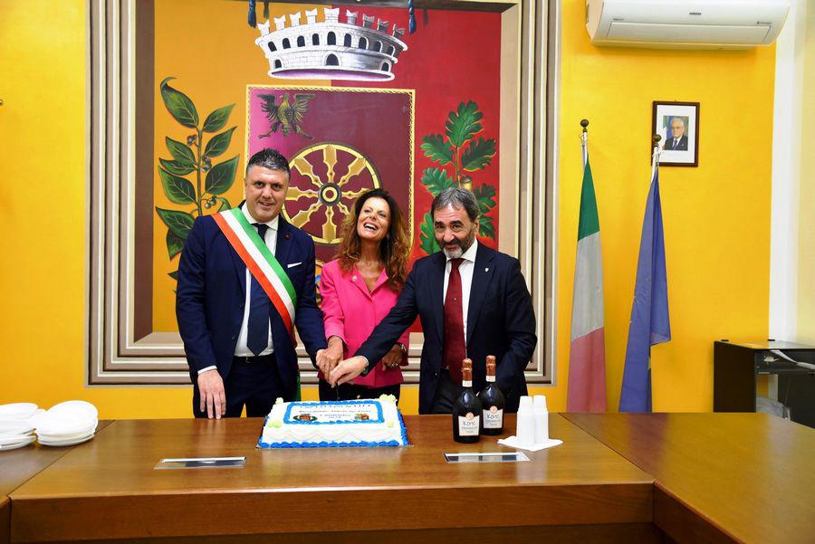 WhatsApp Image 2025-10-27 at 17.16.52 (1)